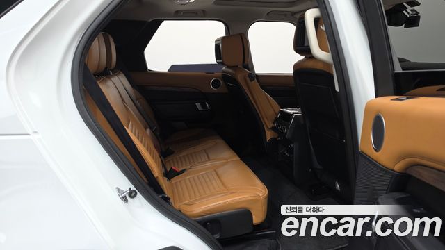 Land Rover Discovery 5 3.0 SD6 HSE Luxury 2020 — фото 11