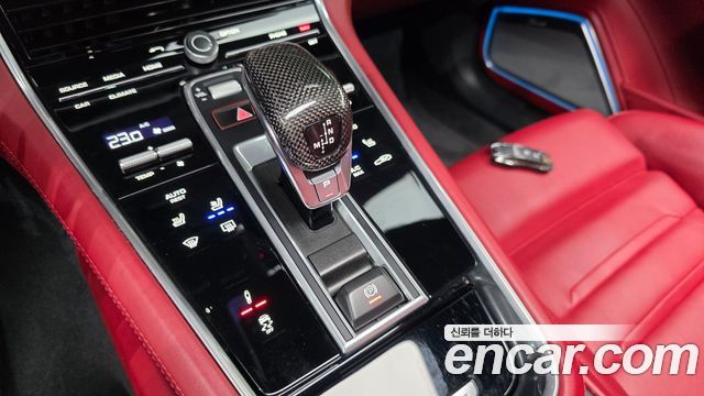 Porsche Panamera (971) 4.0 GTS 2019 — фото 9