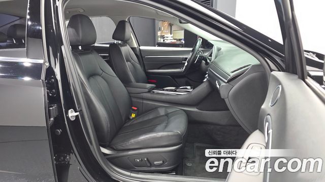 Hyundai Sonata (DN8) 2.0 Premium Plus 2023 — фото 11