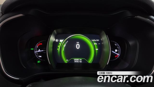 Renault Korea QM6 Diesel 2WD SE 2017 — фото 8