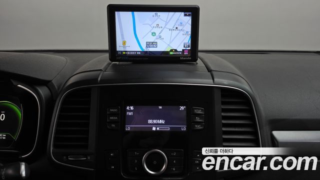 Renault Korea QM6 Diesel 2WD SE 2017 — фото 14