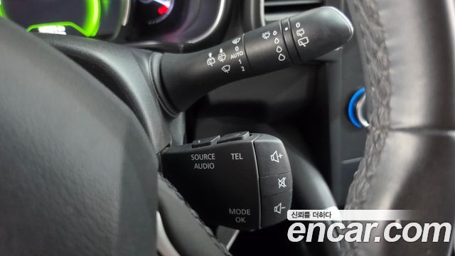 Renault Korea QM6 Diesel 2WD SE 2017 — фото 28