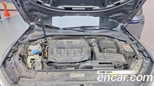 Volkswagen Passat 2.0 TSI B7 2018 — фото 22