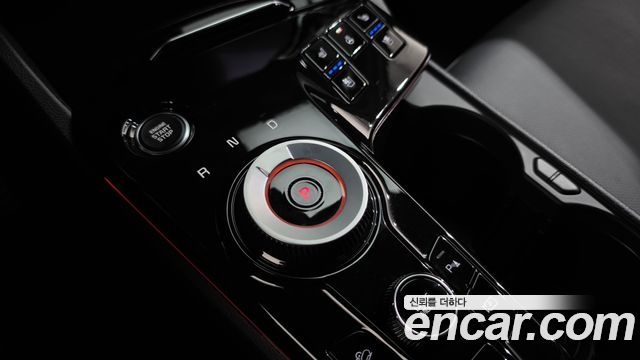 Kia Sportage Hybrid (V) 30Th Edition 2WD 2024 — фото 9