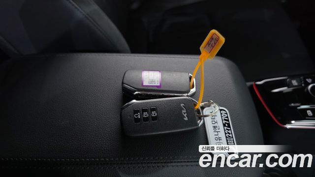 Kia Sportage Hybrid (V) 30Th Edition 2WD 2024 — фото 15