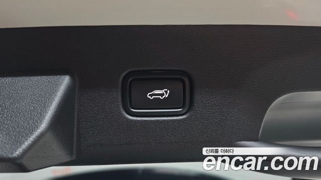 Kia Sportage Hybrid (V) 30Th Edition 2WD 2024 — фото 17