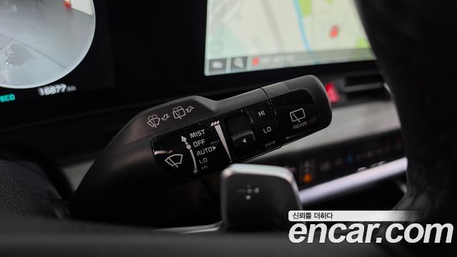 Kia Sportage Hybrid (V) 30Th Edition 2WD 2024 — фото 27