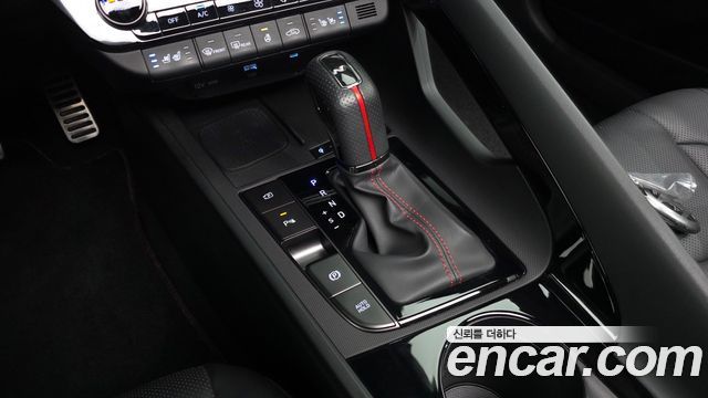 Hyundai Avante (CN7) 1.6 Inspiration N Line 2024 — фото 9