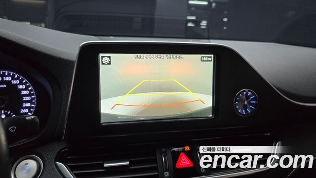 Hyundai Grandeur (IG) 2.4 Premium 2019 — фото 15
