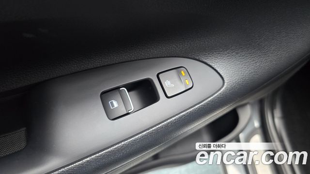 Hyundai Grandeur (IG) 2.4 Premium 2019 — фото 17