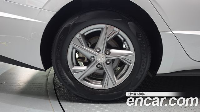Hyundai Sonata (DN8) 2.0 LPG(rental car) Smart 2022 — фото 5