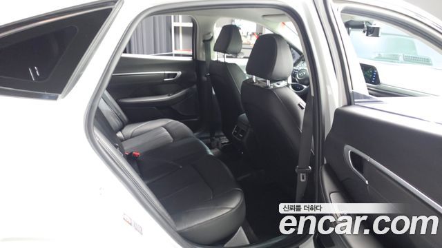Hyundai Sonata (DN8) 2.0 LPG(rental car) Smart 2022 — фото 11