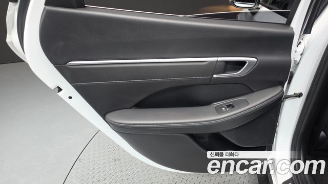 Hyundai Sonata (DN8) 2.0 LPG(rental car) Smart 2022 — фото 25