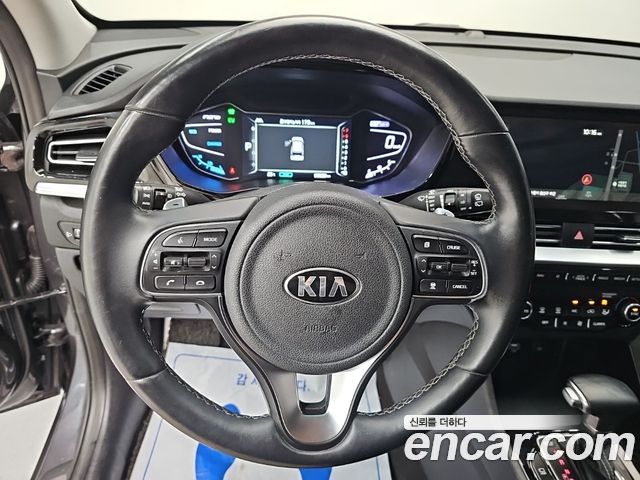 Kia Niro 1.6 HEV Noblesse Special 2021 — фото 9