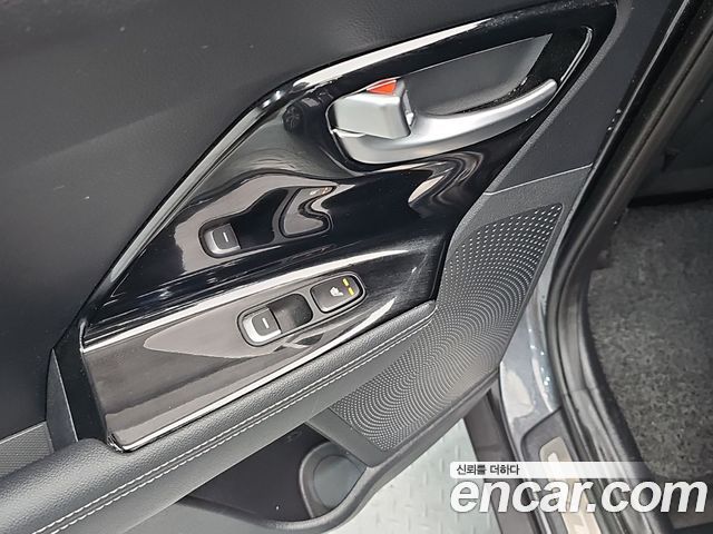 Kia Niro 1.6 HEV Noblesse Special 2021 — фото 17