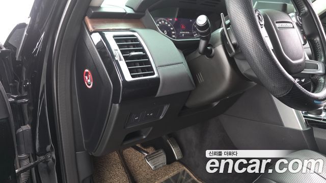 Land Rover Discovery 5 3.0 TD6 HSE 2018 — фото 13