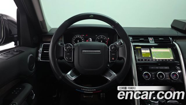 Land Rover Discovery 5 3.0 TD6 HSE 2018 — фото 14