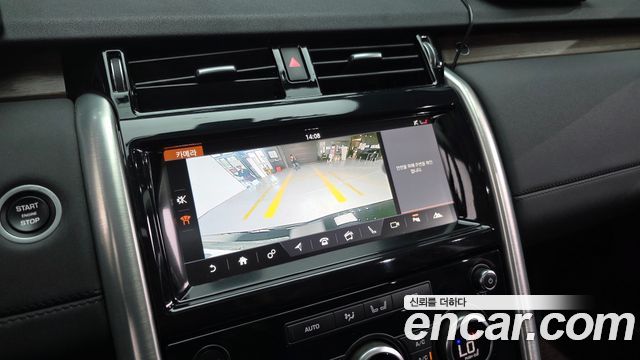Land Rover Discovery 5 3.0 TD6 HSE 2018 — фото 16