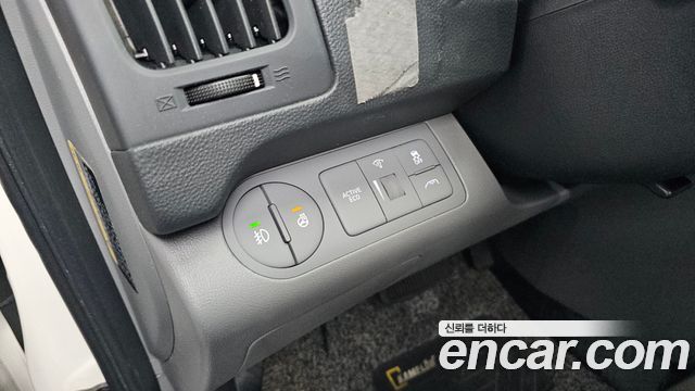 Hyundai Grand Starex Camping car 2020 — фото 15