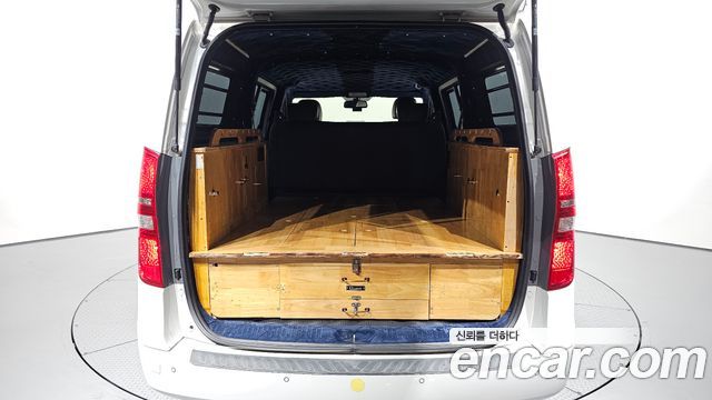 Hyundai Grand Starex Camping car 2020 — фото 20