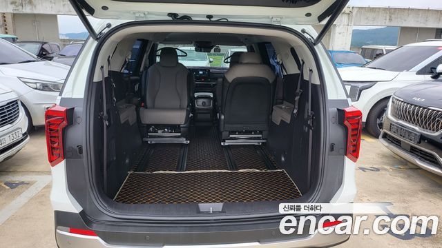 Kia Carnival (IV) Diesel 9-Seater Prestige 2024 — фото 21