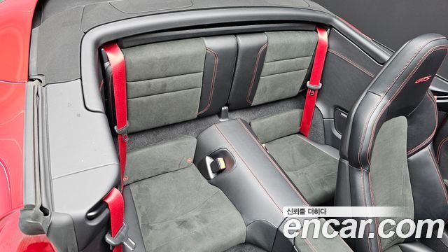 Porsche 911 (992) Carrera 4 GTS Cabriolet 2023 — фото 11