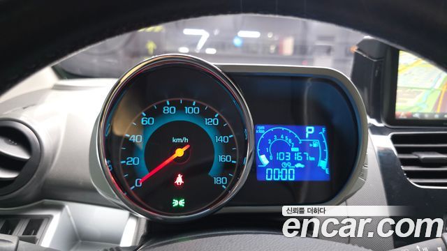 Chevrolet Spark Spark S LT 2014 — фото 8