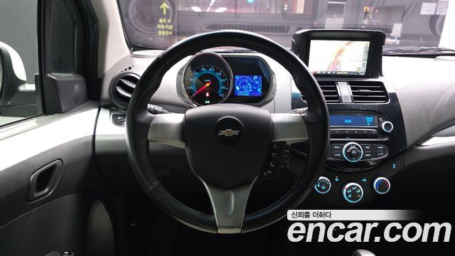 Chevrolet Spark Spark S LT 2014 — фото 13