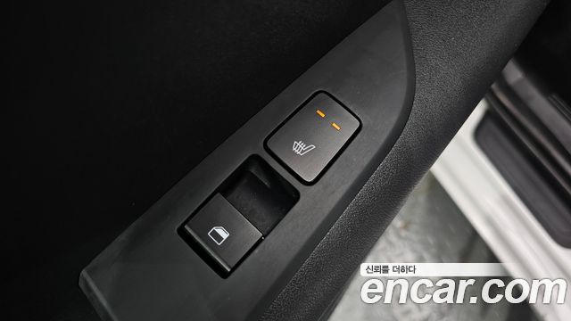 Kia Niro Prestige 2022 — фото 23