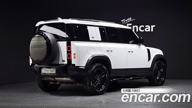 Land Rover Defender (L663) 110 D250 S 2022 — фото 2