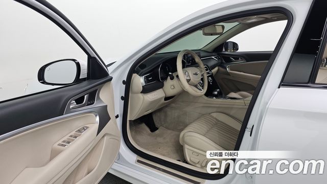Genesis G70 Gasoline 2.0T 2WD 2023 — фото 10