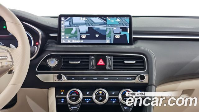 Genesis G70 Gasoline 2.0T 2WD 2023 — фото 14