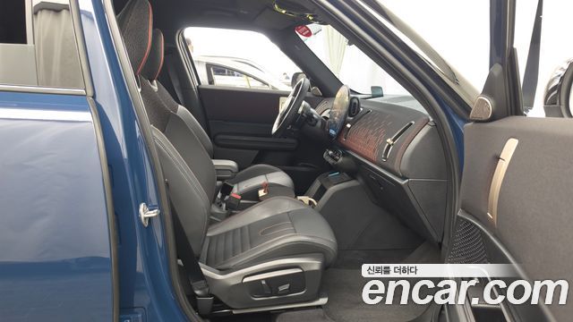 MINI Cooper S Countryman (III) ALL4 JCW 2025 — фото 11