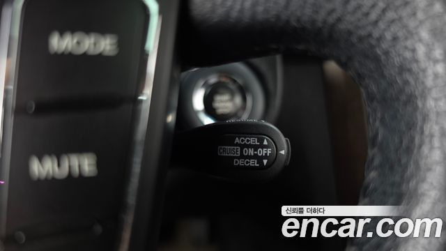 KG Mobility (SsangYong) Rexton W 2.0 4WD RX7 Luxury 2013 — фото 31