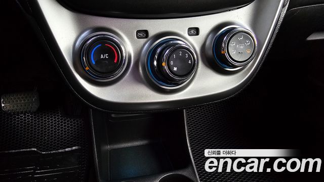 Chevrolet Next Spark Van 2018 — фото 29