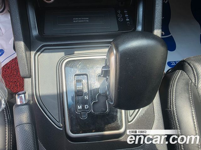 KG Mobility (SsangYong) Rexton Sports Khan Diesel 2.2 4WD Prestige 2023 — фото 9