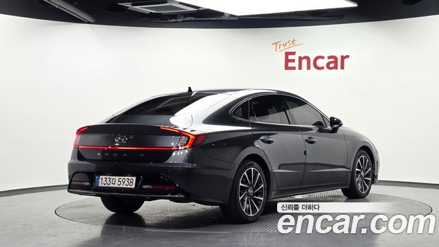 Hyundai Sonata (DN8) 2.0 Premium Plus 2023 — фото 2