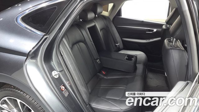 Hyundai Sonata (DN8) 2.0 Premium Plus 2023 — фото 12