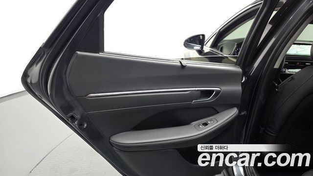 Hyundai Sonata (DN8) 2.0 Premium Plus 2023 — фото 25