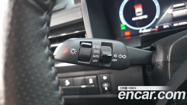 KG Mobility (SsangYong) Rexton Sports Khan Diesel 2.2 4WD Culman Prestige 2024 — фото 39