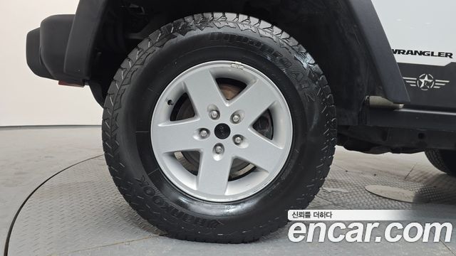 Jeep Wrangler (JK) 3.6 Sport 2Door 2017 — фото 5