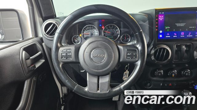 Jeep Wrangler (JK) 3.6 Sport 2Door 2017 — фото 16