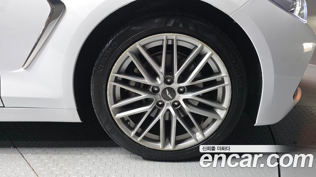 Genesis G70 2.0T Advanced 2019 — фото 21