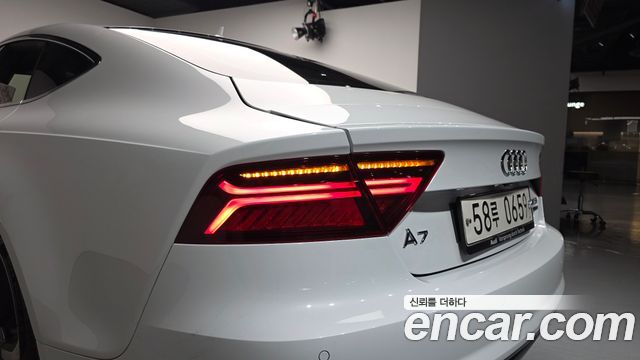 Audi A7 40 TFSI Quattro Sport 4G 2016 — фото 23