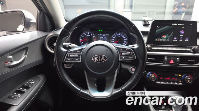 Kia K3 Luxury 2020 — фото 13