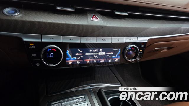Genesis G80 (RG3) Gasoline 3.5 Turbo AWD 2021 — фото 32