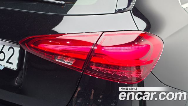 Mercedes-Benz A-Class (W177) A220 Hatchback 2024 — фото 29