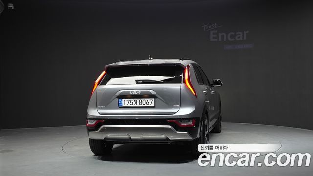 Kia Niro Signature 2024 — фото 4