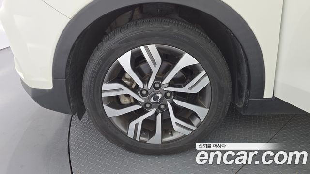 KG Mobility (SsangYong) Tivoli Armor Gear Plus 2WD 2019 — фото 5