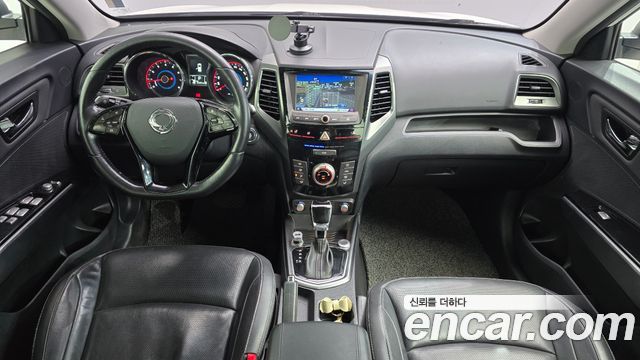 KG Mobility (SsangYong) Tivoli Armor Gear Plus 2WD 2019 — фото 7